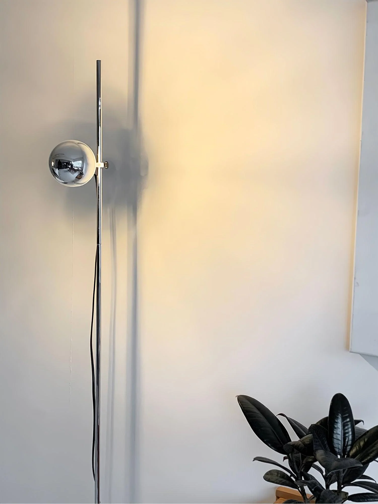 Sereno Floor Lamp - Image 5