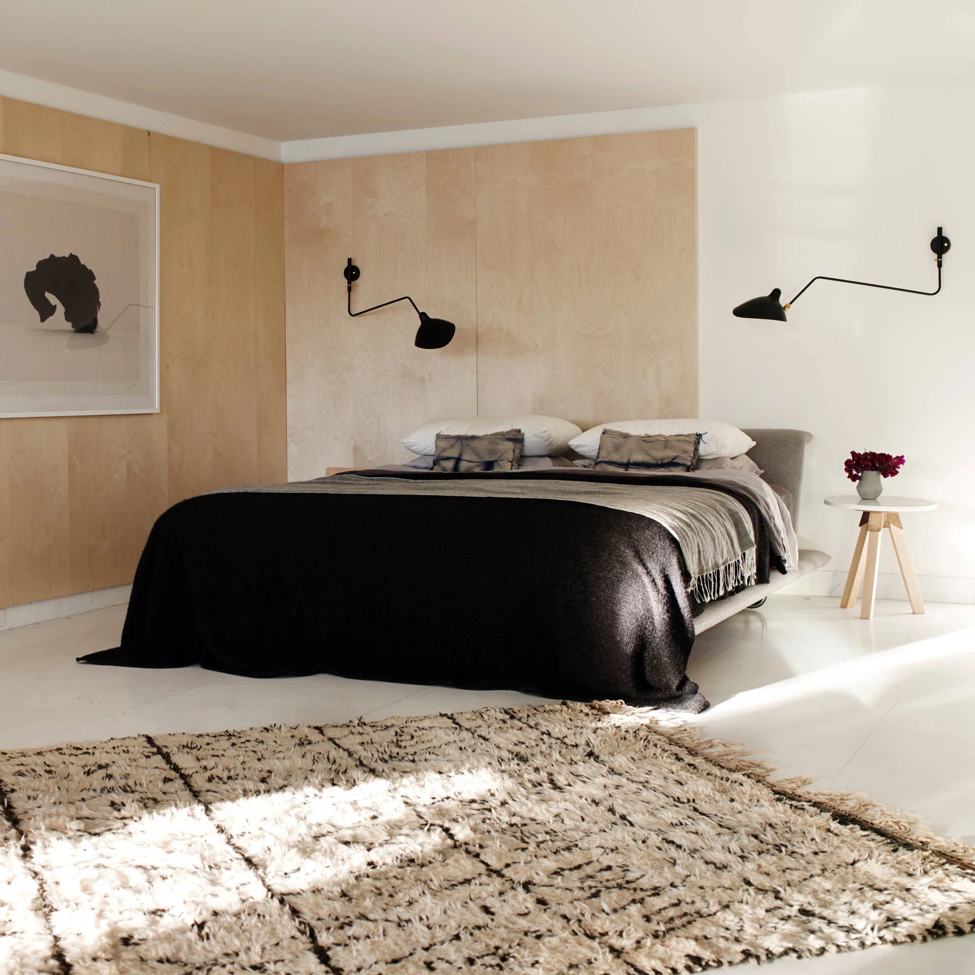 Serge Mouille Wall Sconce - Image 35