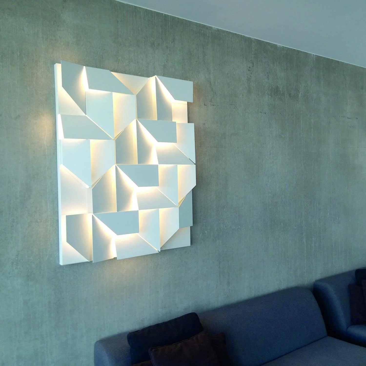 Shadows Grand Sconce - Image 30