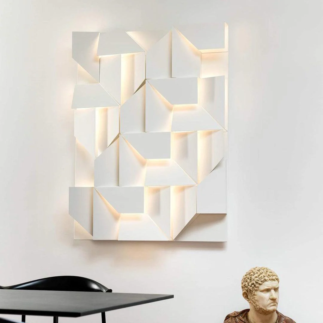 Shadows Grand Sconce - Image 38