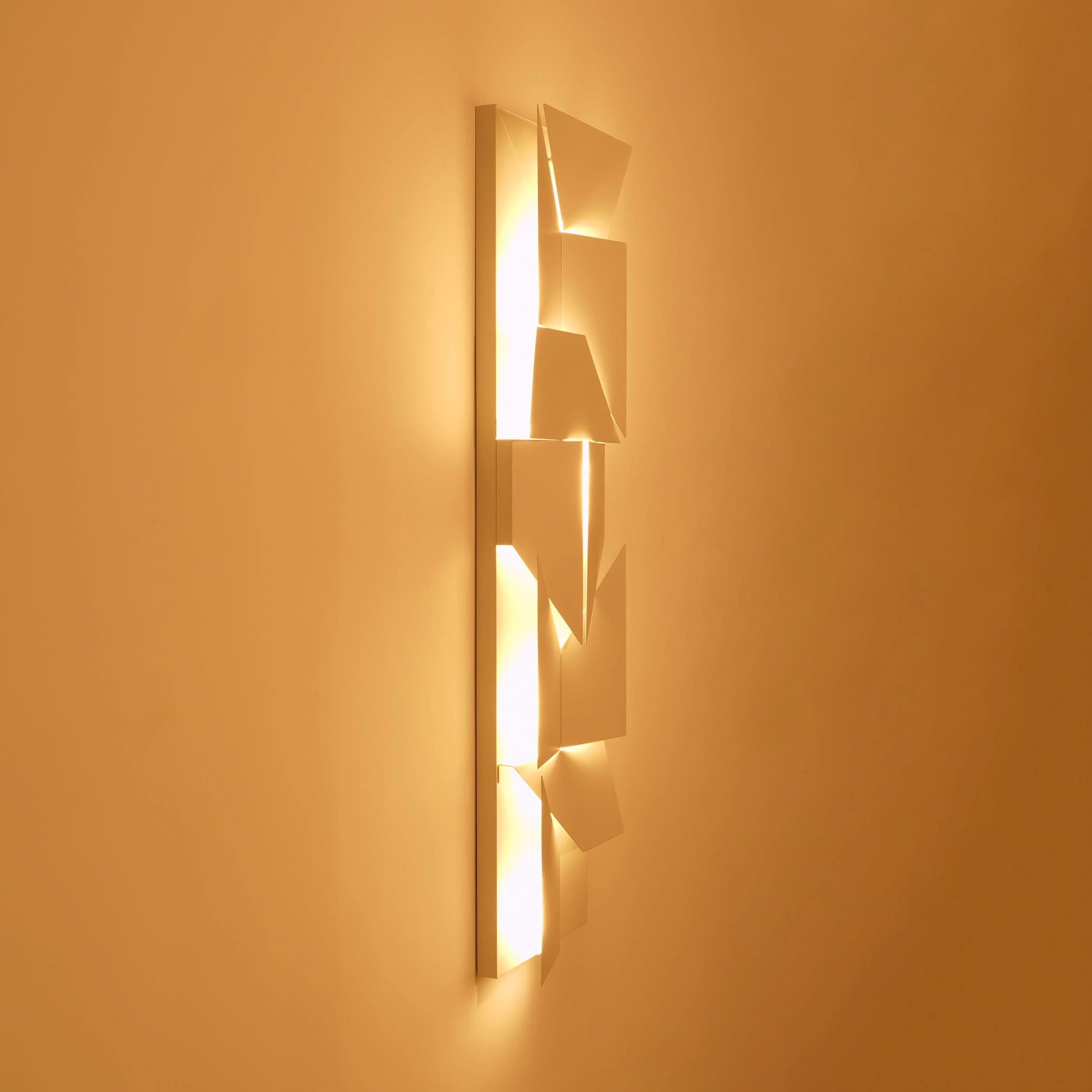Shadows Grand Sconce - Image 73
