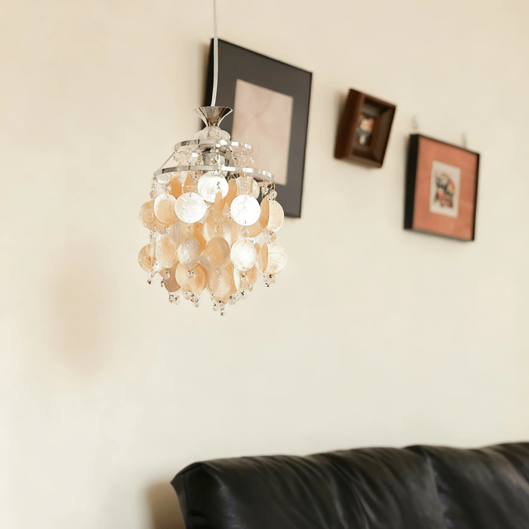 Shell Disc Pendant Light - Image 16