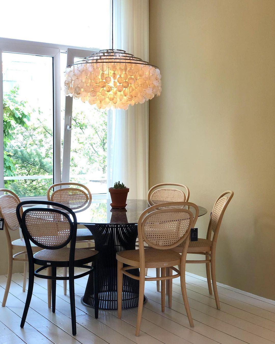 Round Shell Chandelier - Image 36