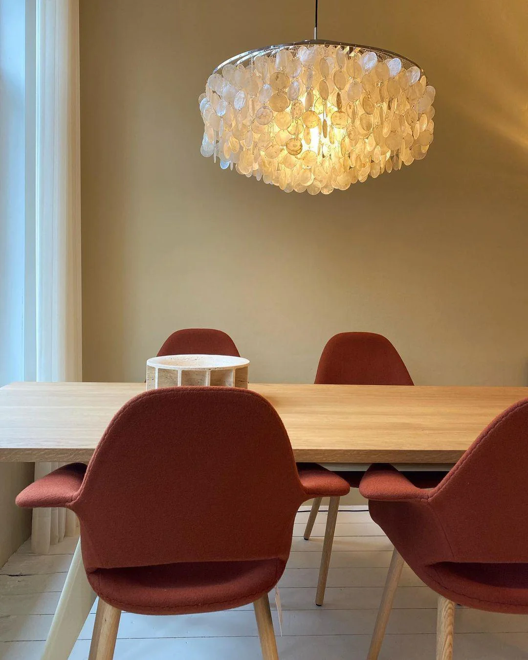 Round Shell Chandelier - Image 38