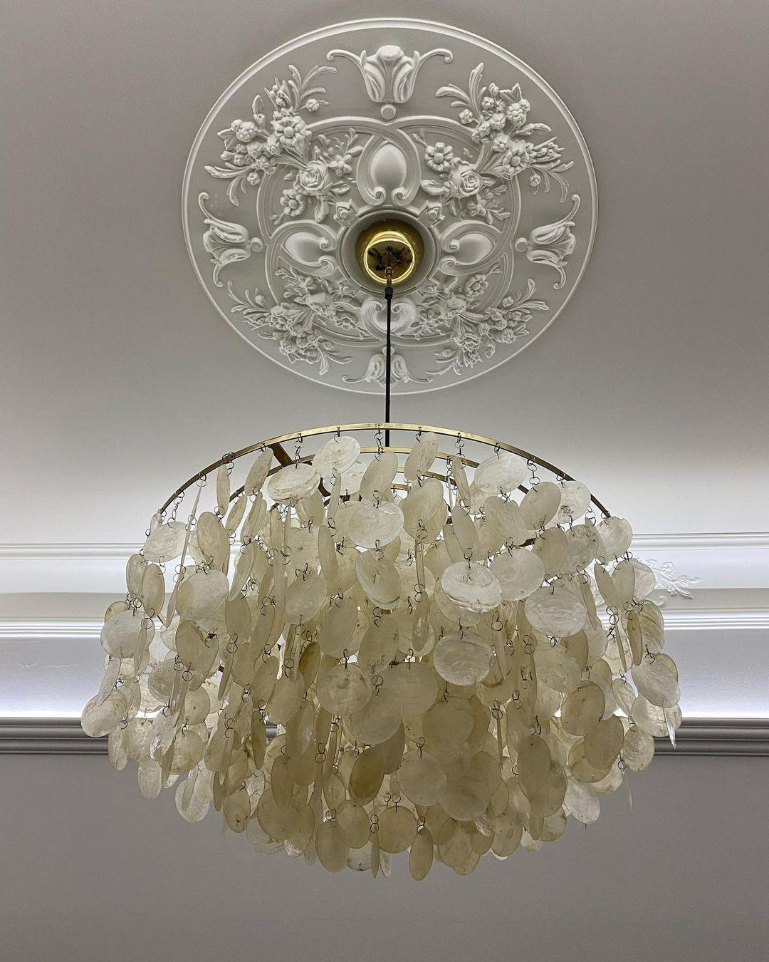 Round Shell Chandelier - Image 41