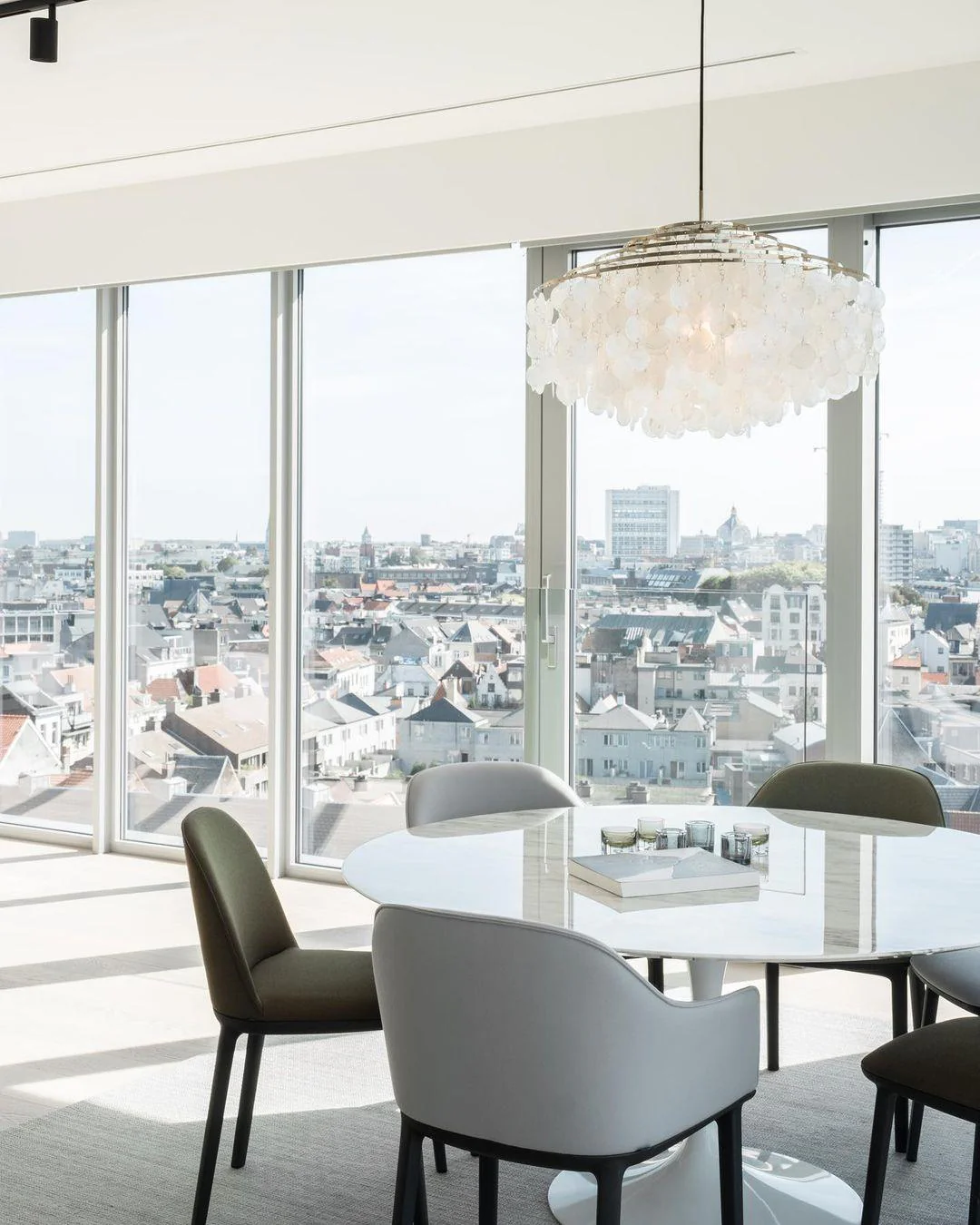 Round Shell Chandelier - Image 75