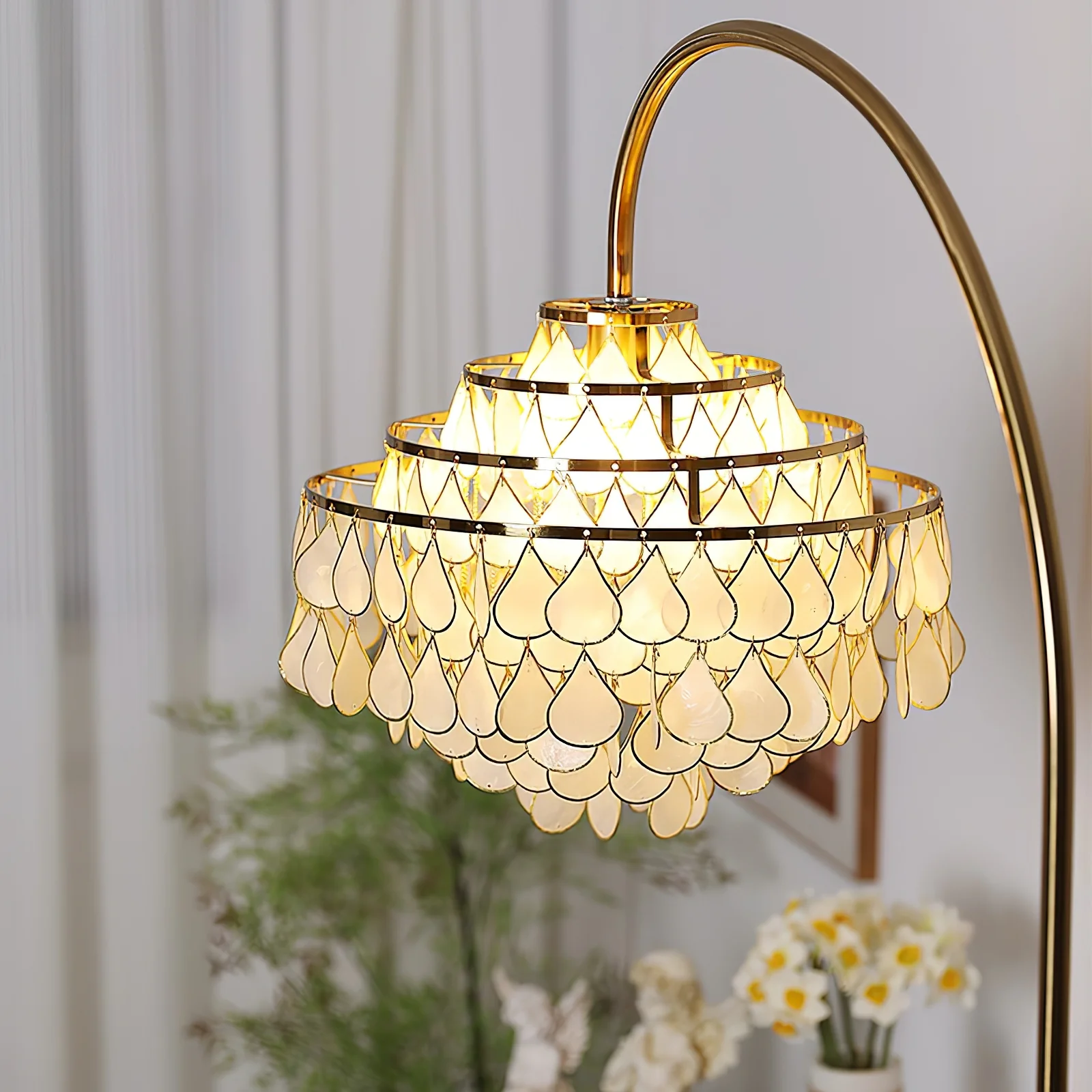 Shells Floor Lamp - Image 37