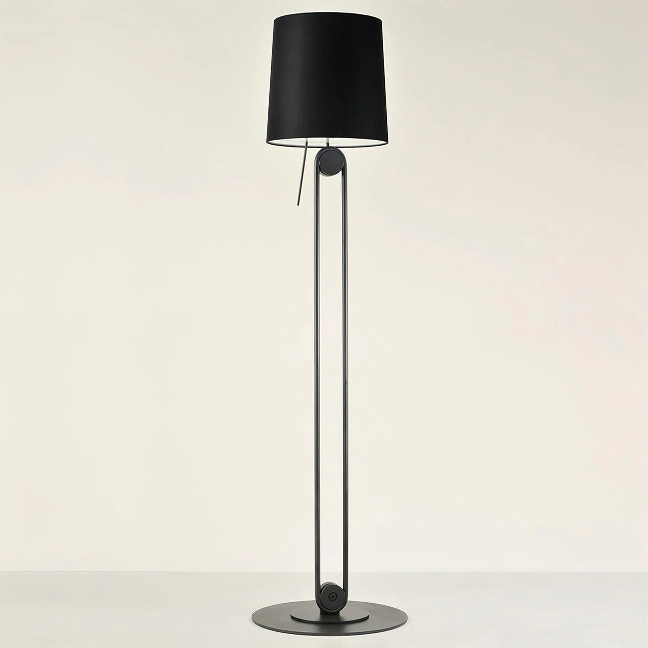 Sibaca Floor Lamp - Image 18