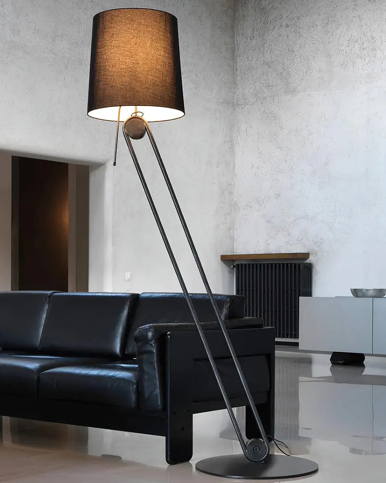 Sibaca Floor Lamp - Image 5