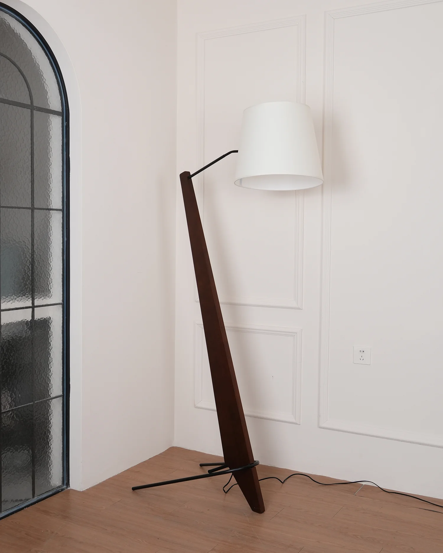 Silva Giant Floor Lamp - Image 4