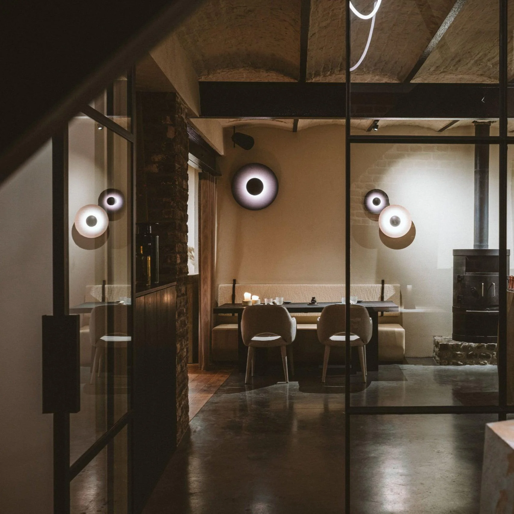 Simplicity Glow Wall Light - Image 23