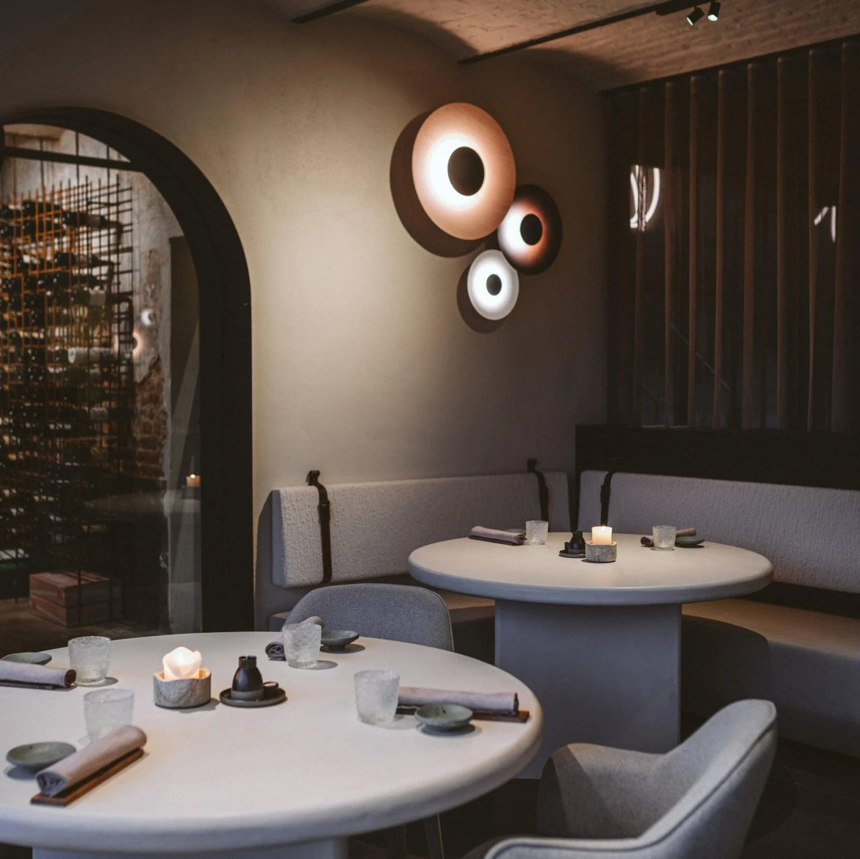 Simplicity Glow Wall Light - Image 25