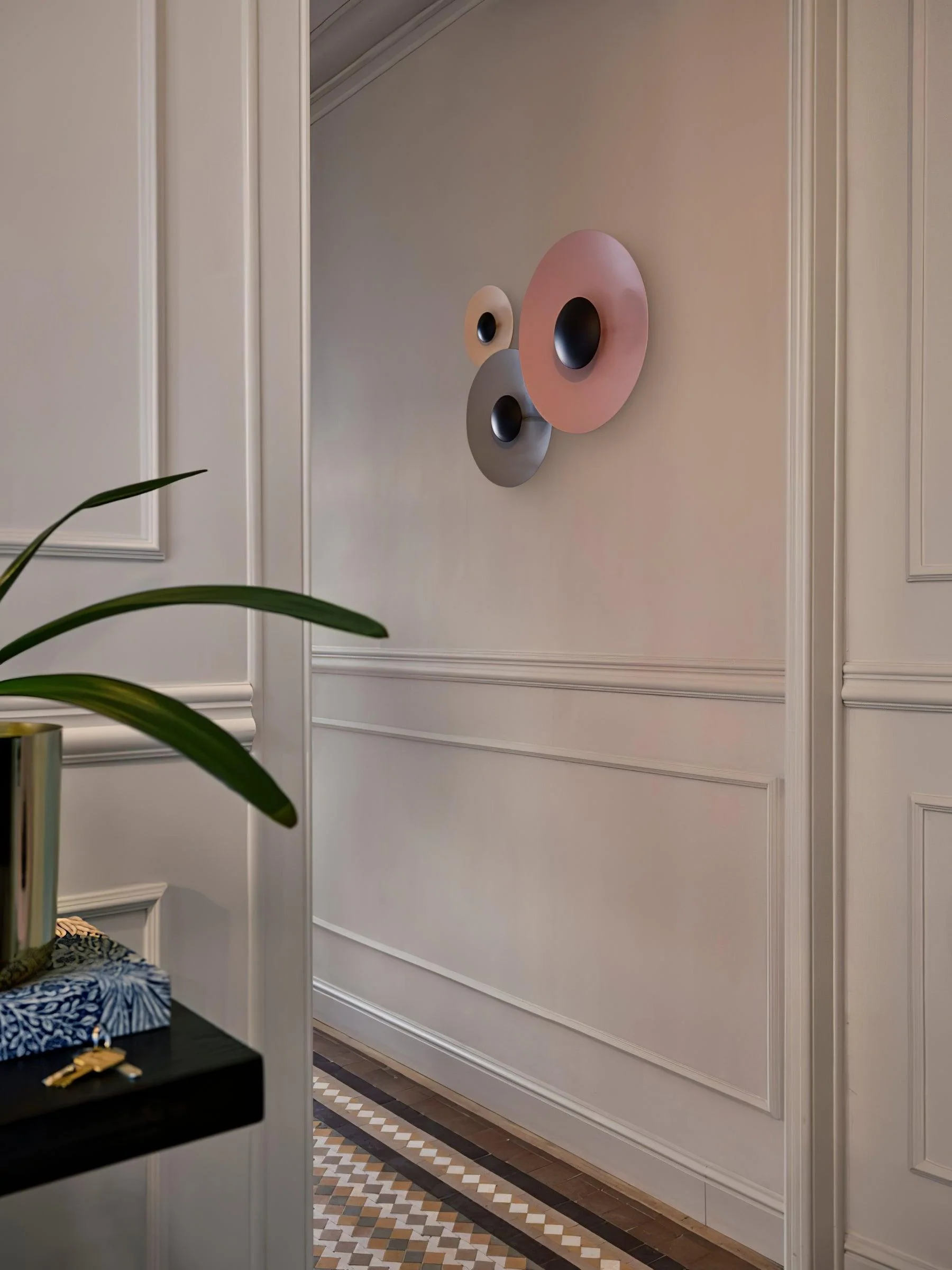 Simplicity Glow Wall Light - Image 39