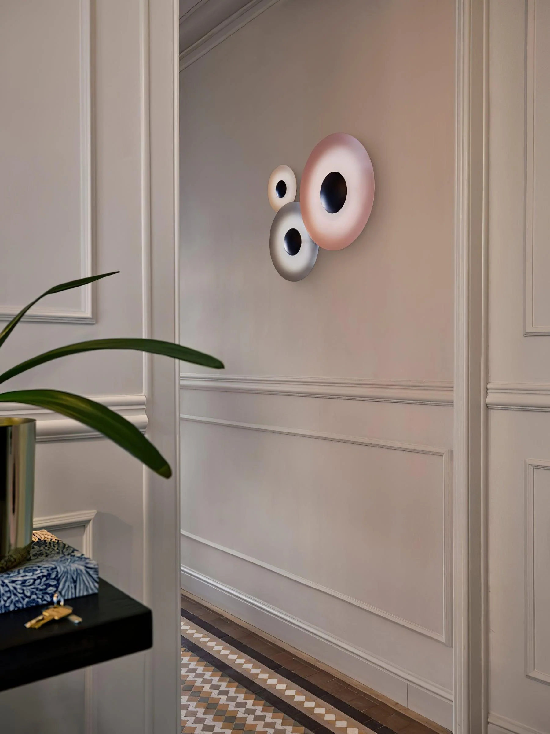 Simplicity Glow Wall Light - Image 40