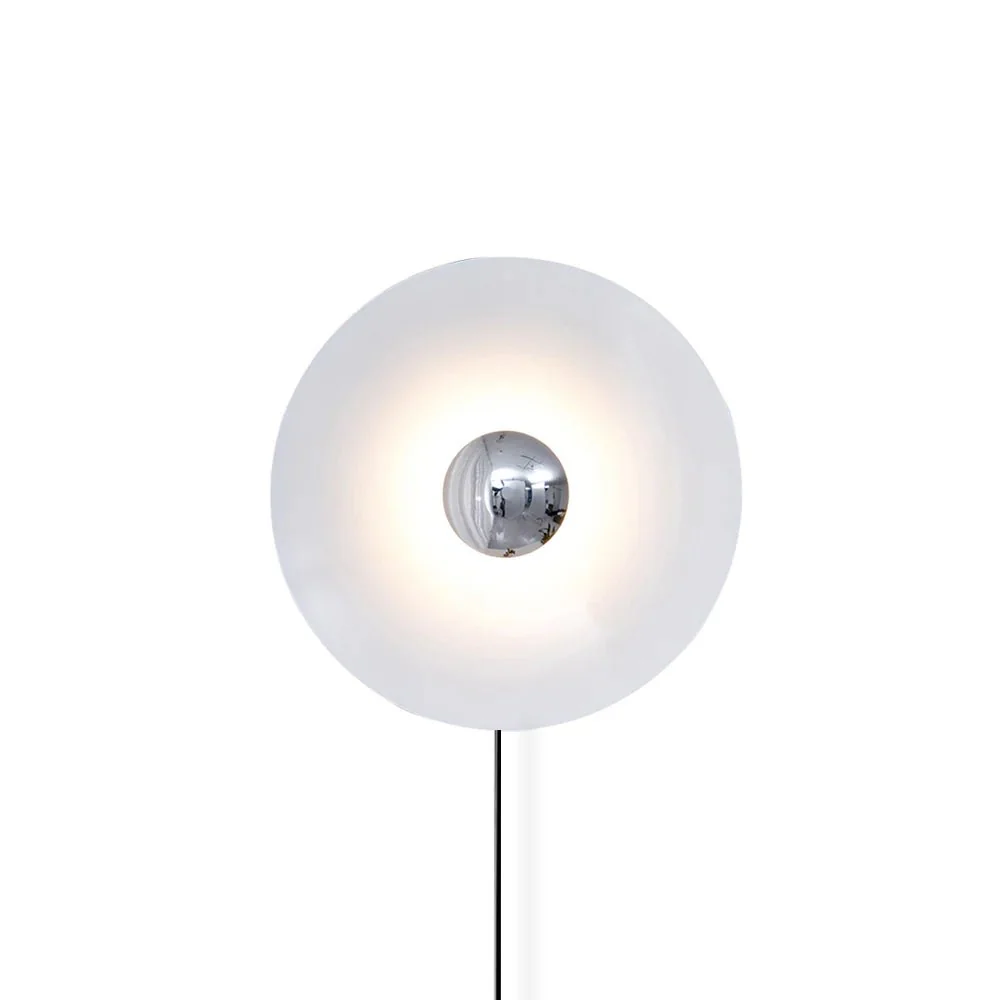 Simplicity Glow Plug-in Wall Light - Image 8