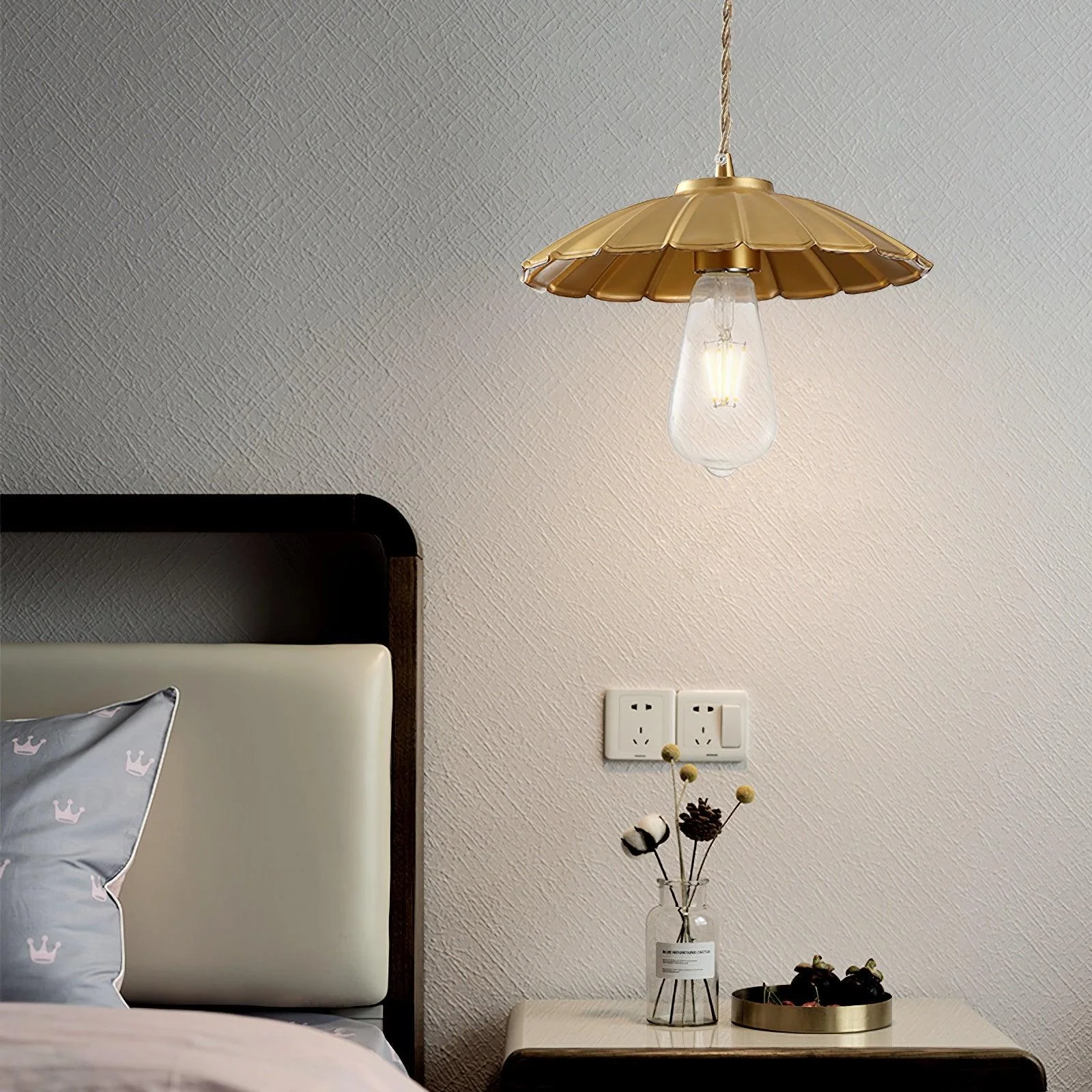 Sleek Flat Pendant Lamp - Image 2