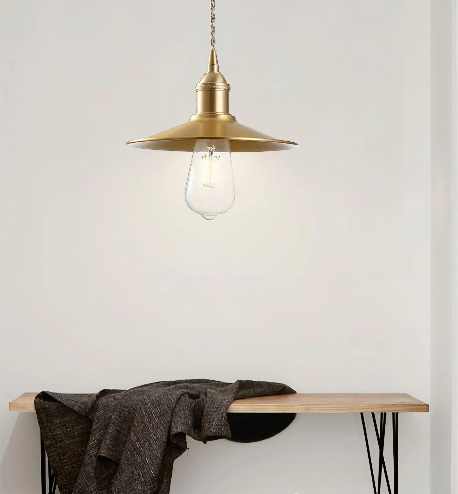 Sleek Flat Pendant Lamp - Image 7
