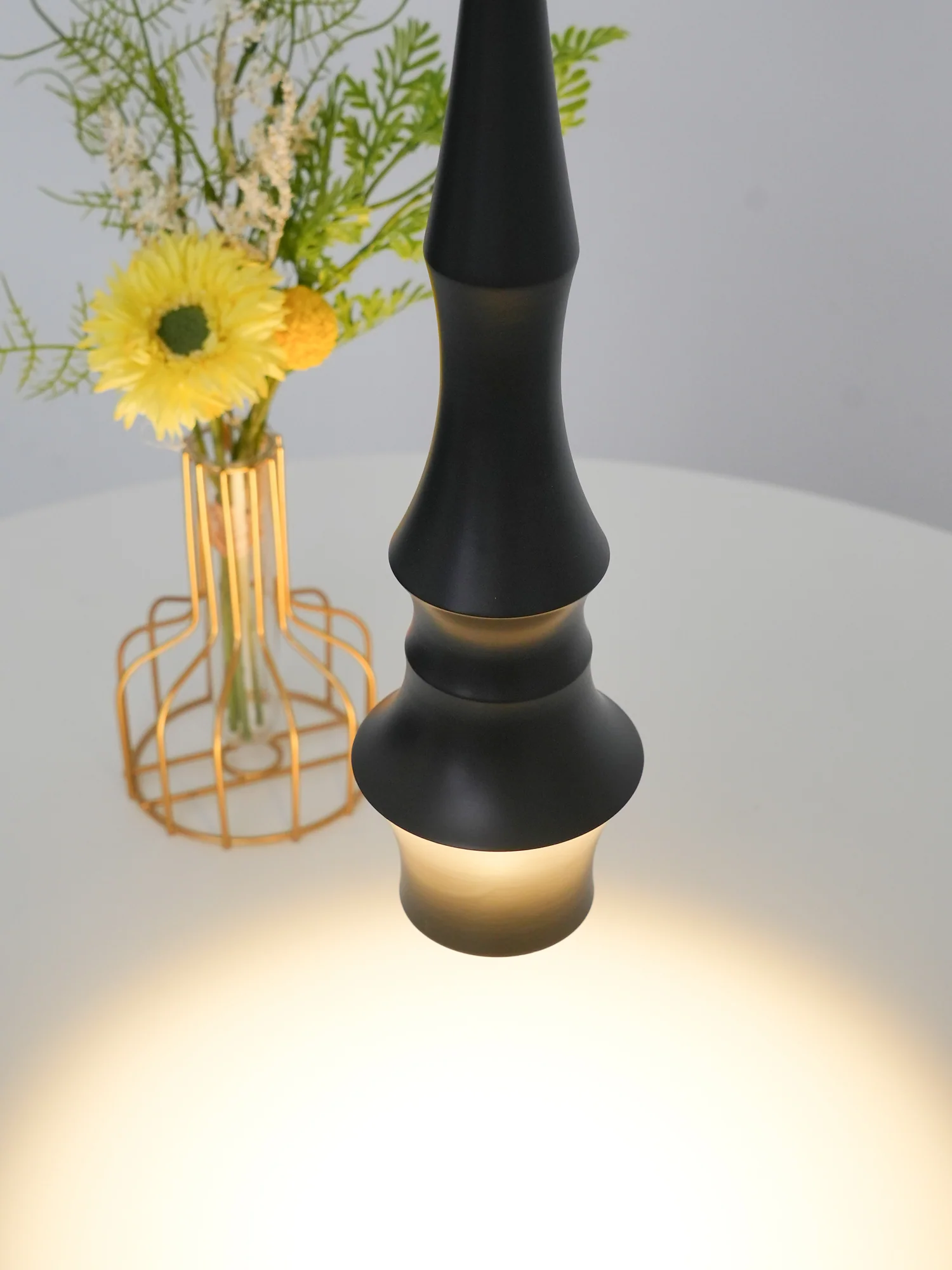 Slend Pendant Light - Image 62