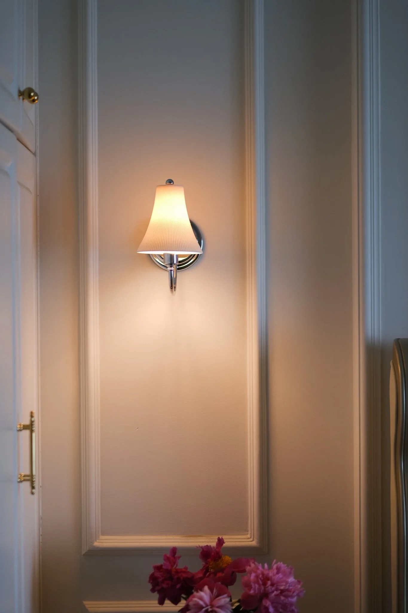 Slim Waist Wall Sconce - Image 17