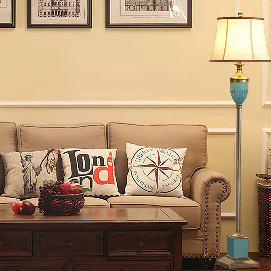 Smafan Floor Lamp - Image 4