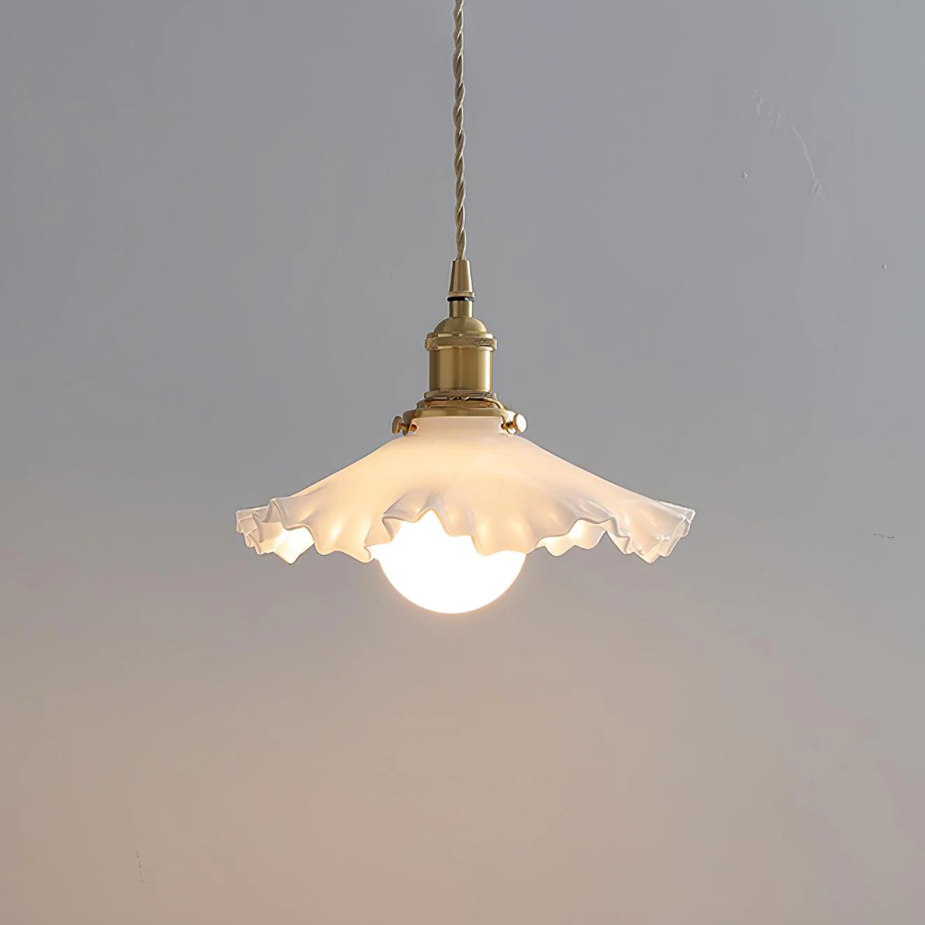 Small Floral Pendant Lamp - Image 19