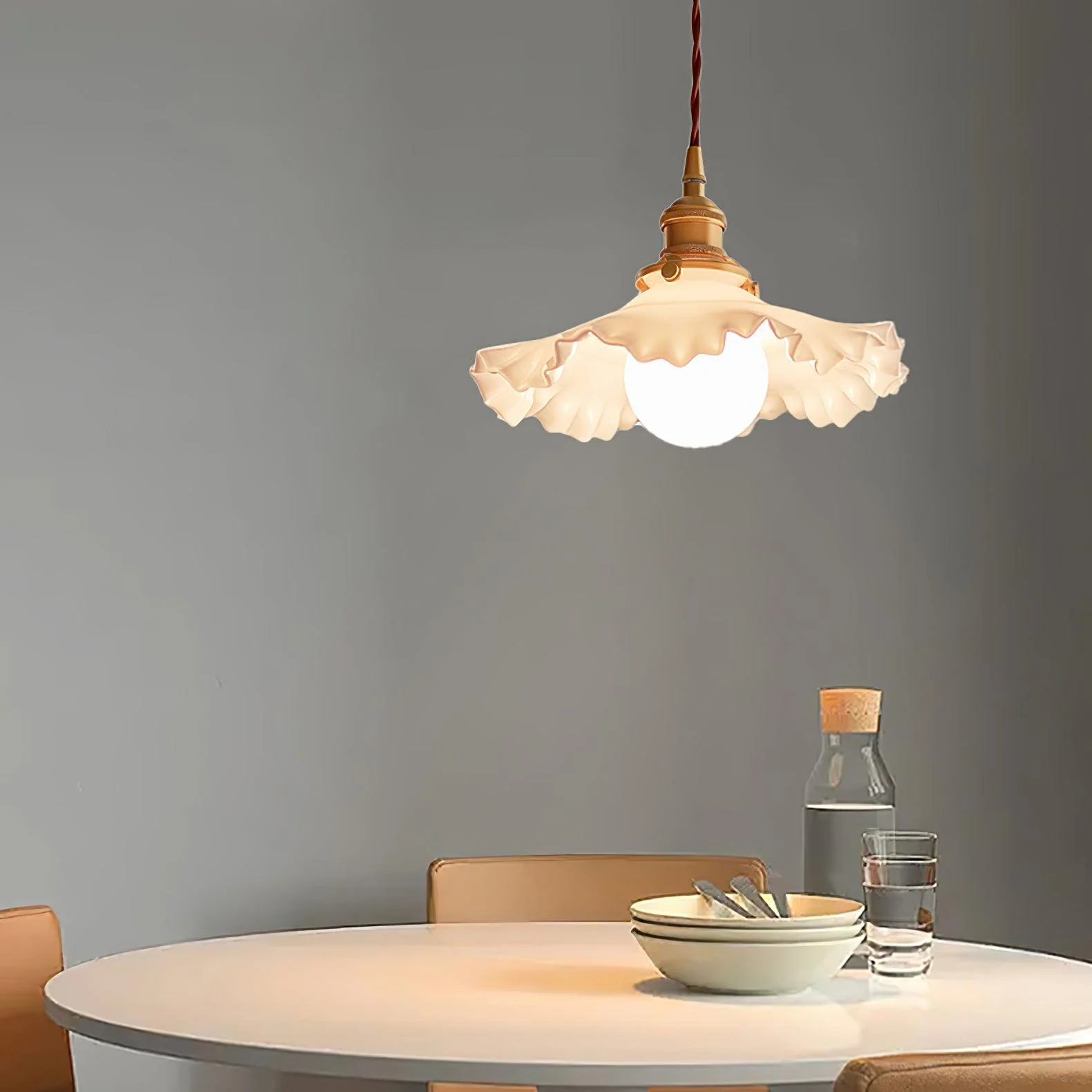 Small Floral Pendant Lamp - Image 8