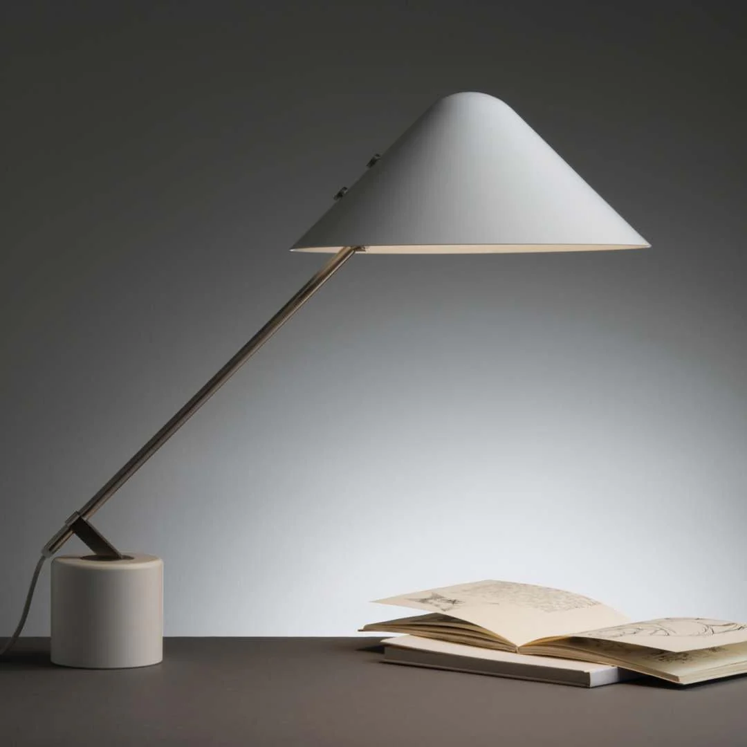 Small Hat Table Lamp - Image 4