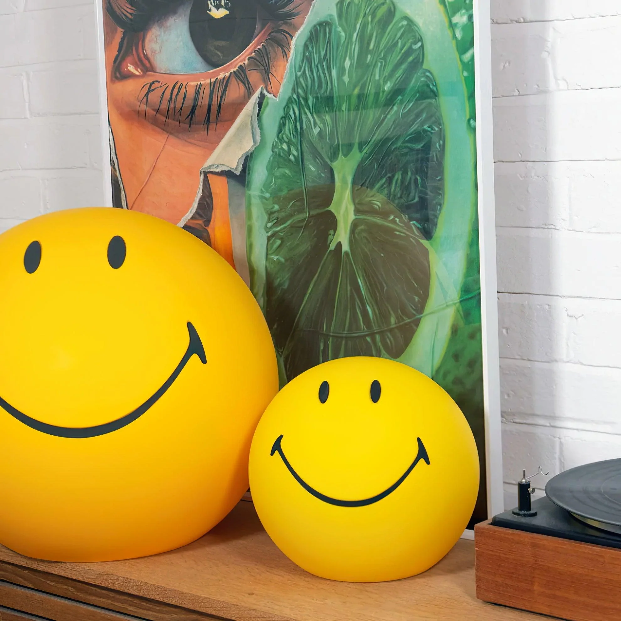 Smiling Rechargeable Table Lamp - Image 28