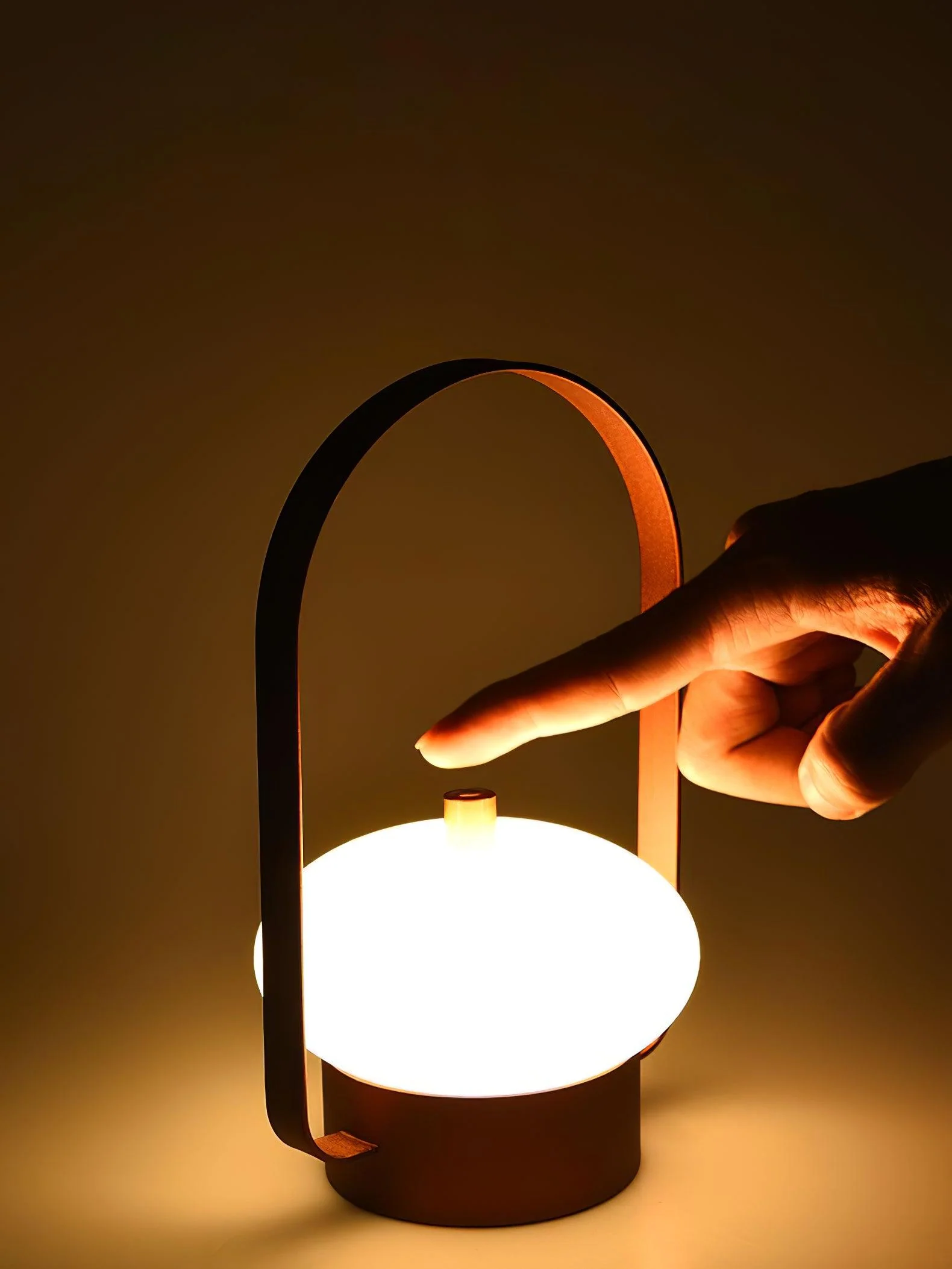 Soft Spot Portable Built-in Battery Table Lamp - Image 22