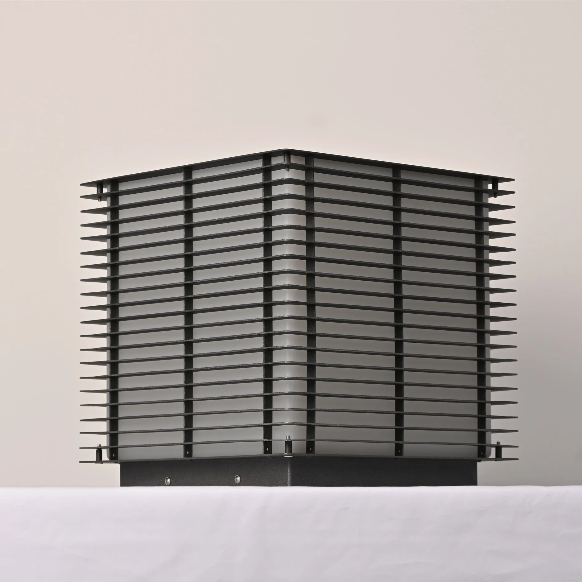Solar Grid Outdoor Light - Image 15