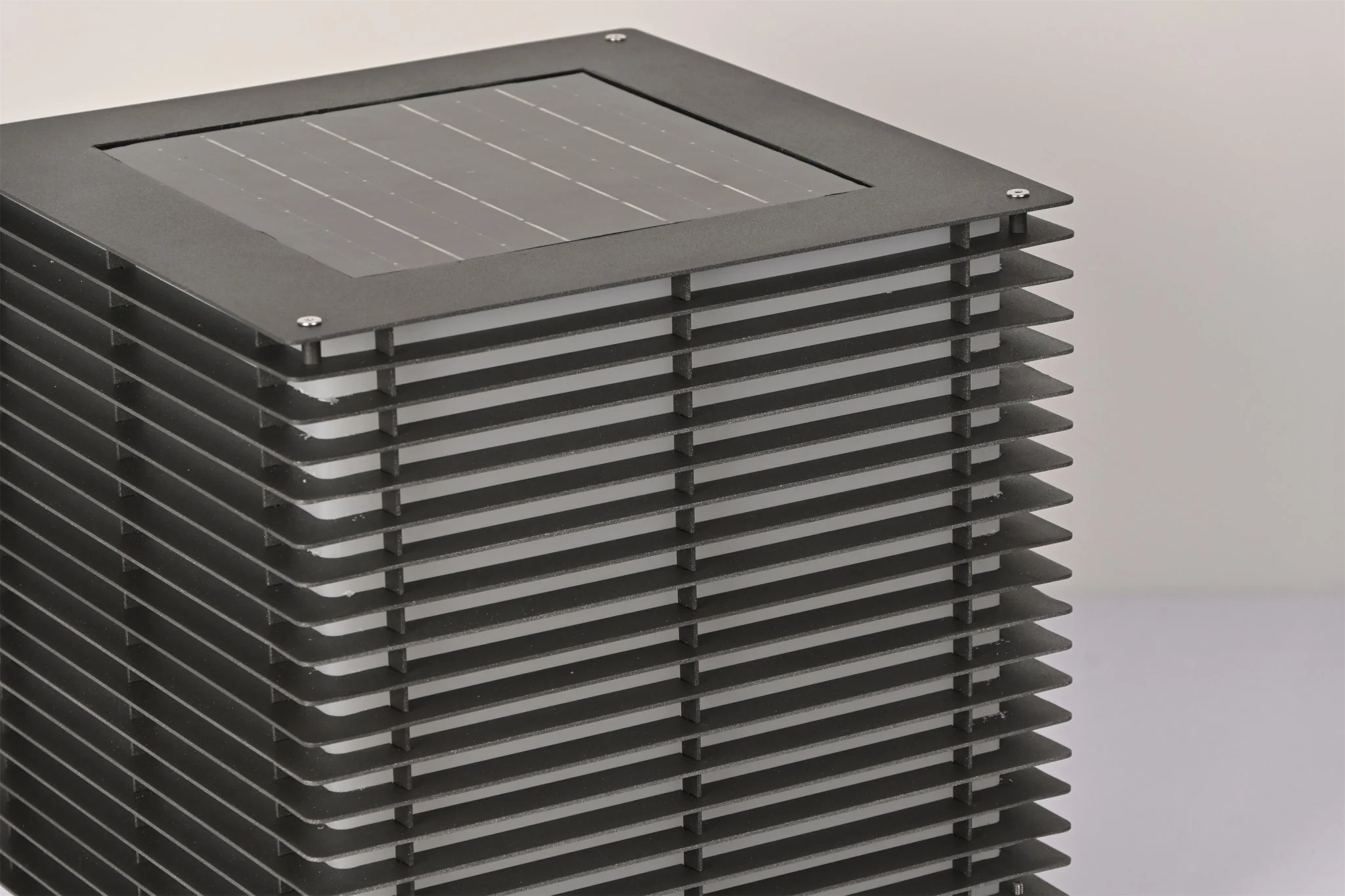 Solar Grid Outdoor Light - Image 21