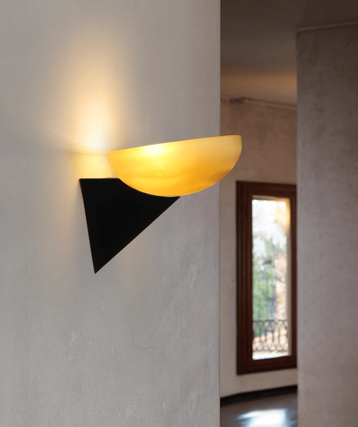 Solayne Wall Light - Image 4