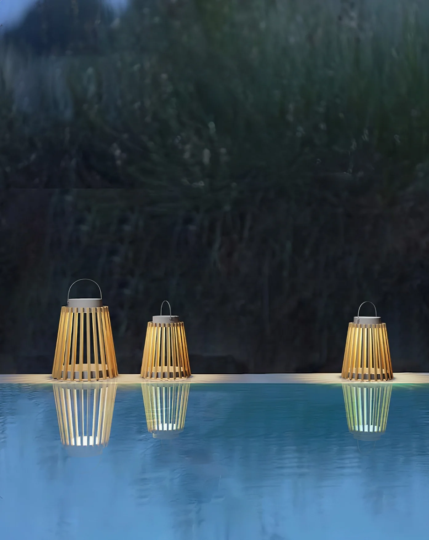 Solene Solar Outdoor Lantern Lamp - Image 7