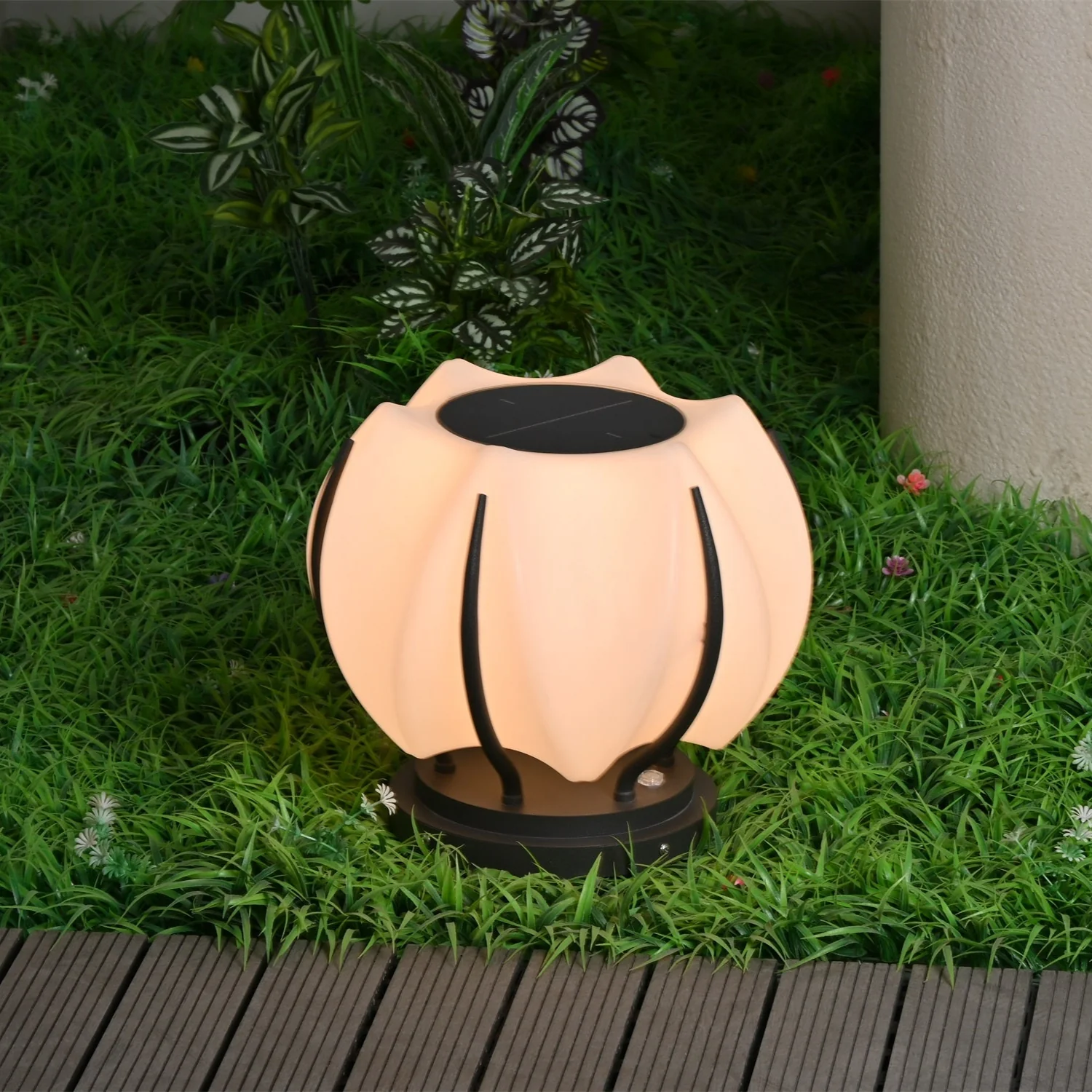 Solflora Bloom Solar Light - Image 17