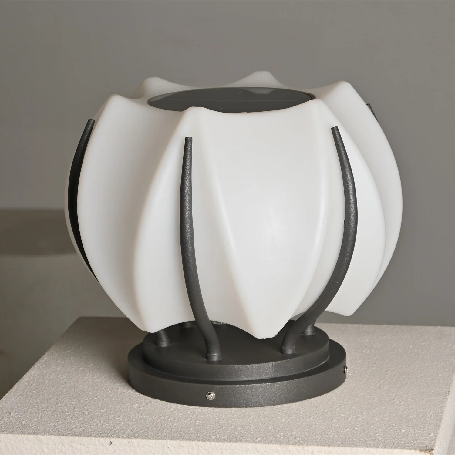 Solflora Bloom Solar Light - Image 4