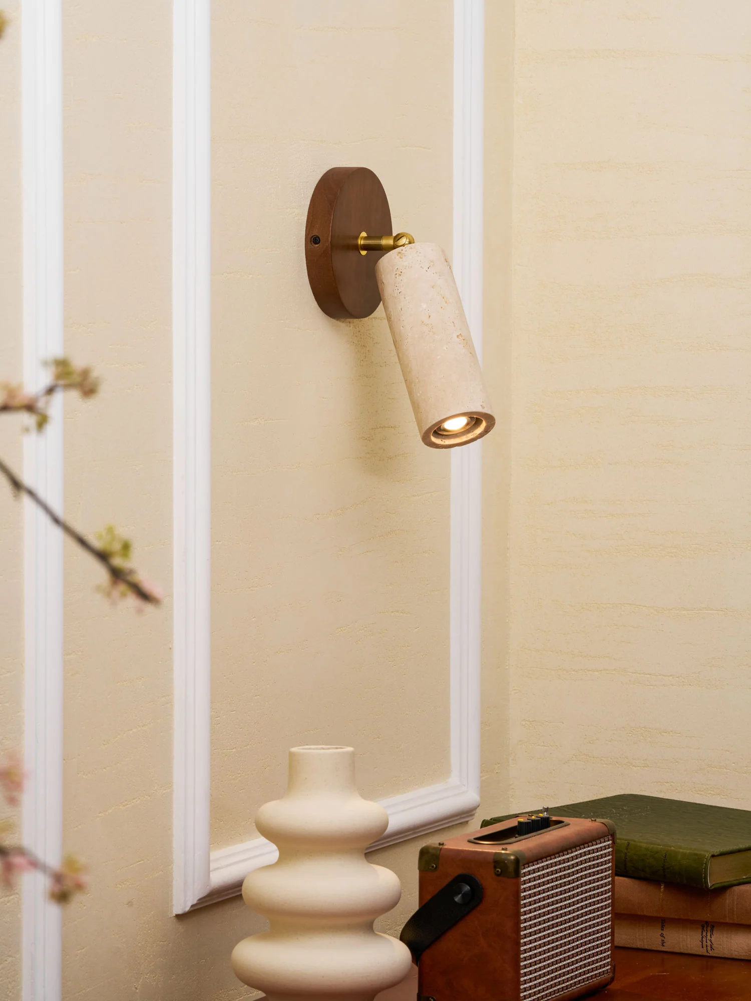 Solis Stone Spotlight - Image 33
