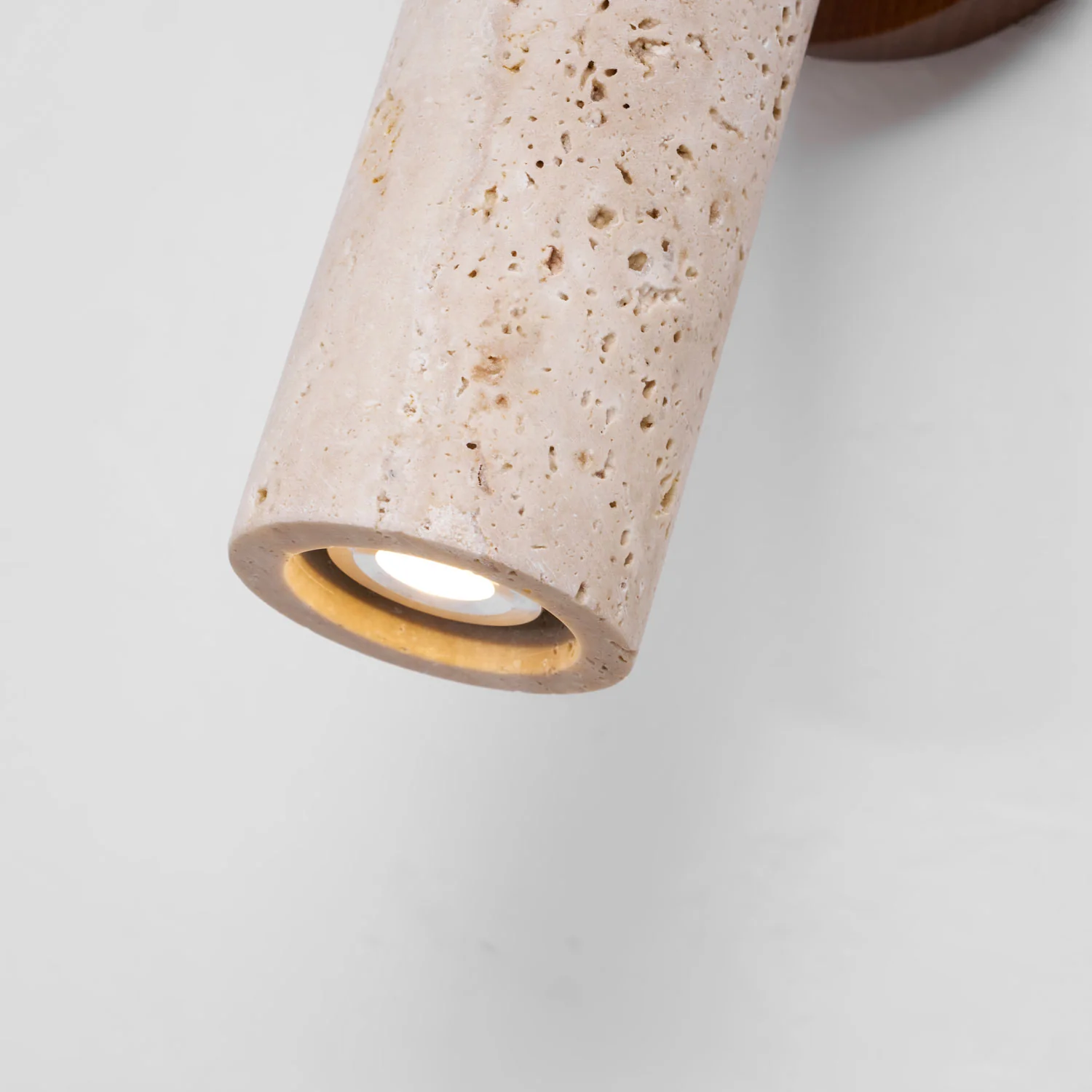 Solis Stone Spotlight - Image 43