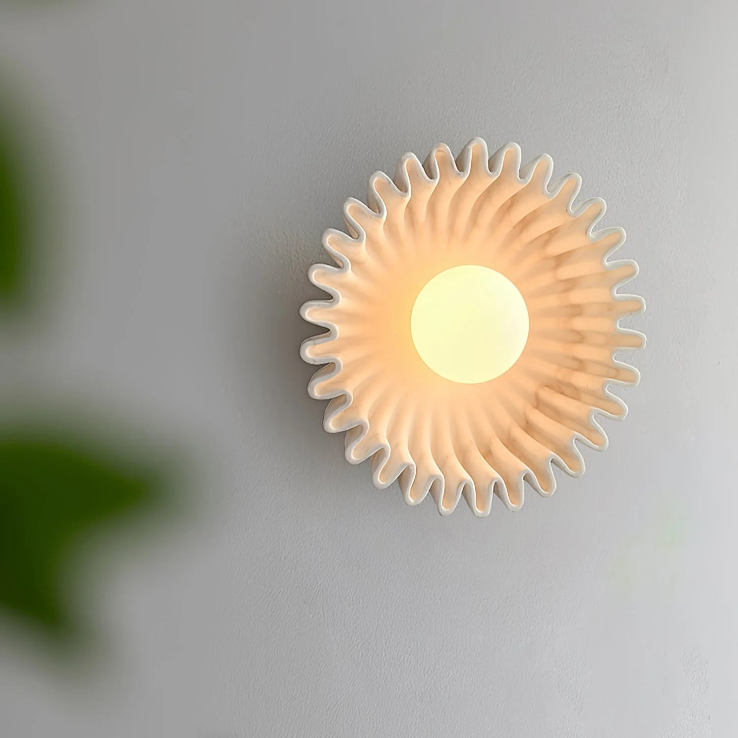 Solora Flora Wall Lamp - Image 2