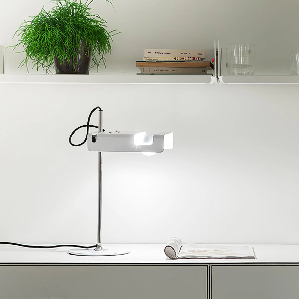 Spider Table Lamp - Image 39