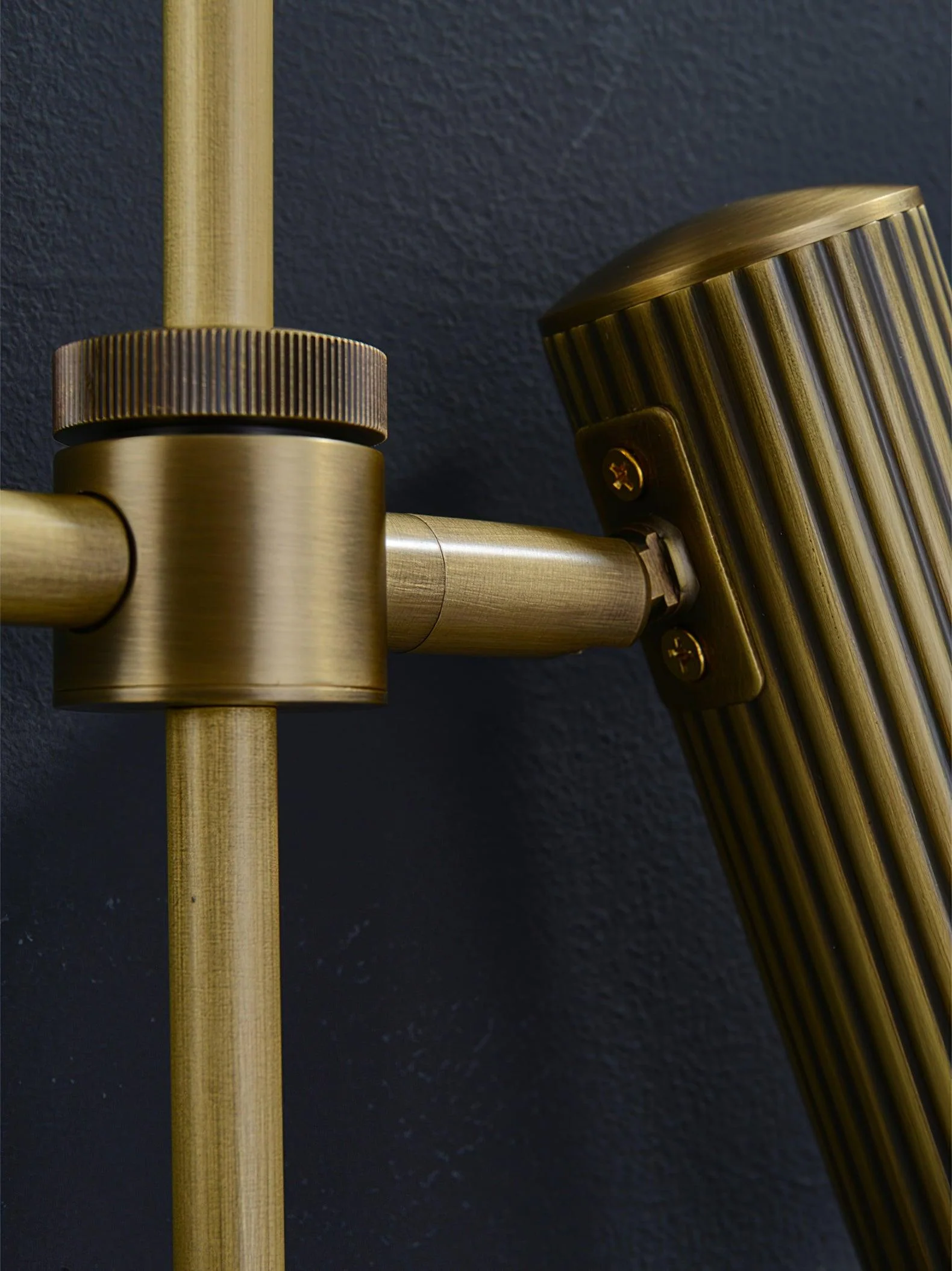 Spot Rail Wall Light - Image 43