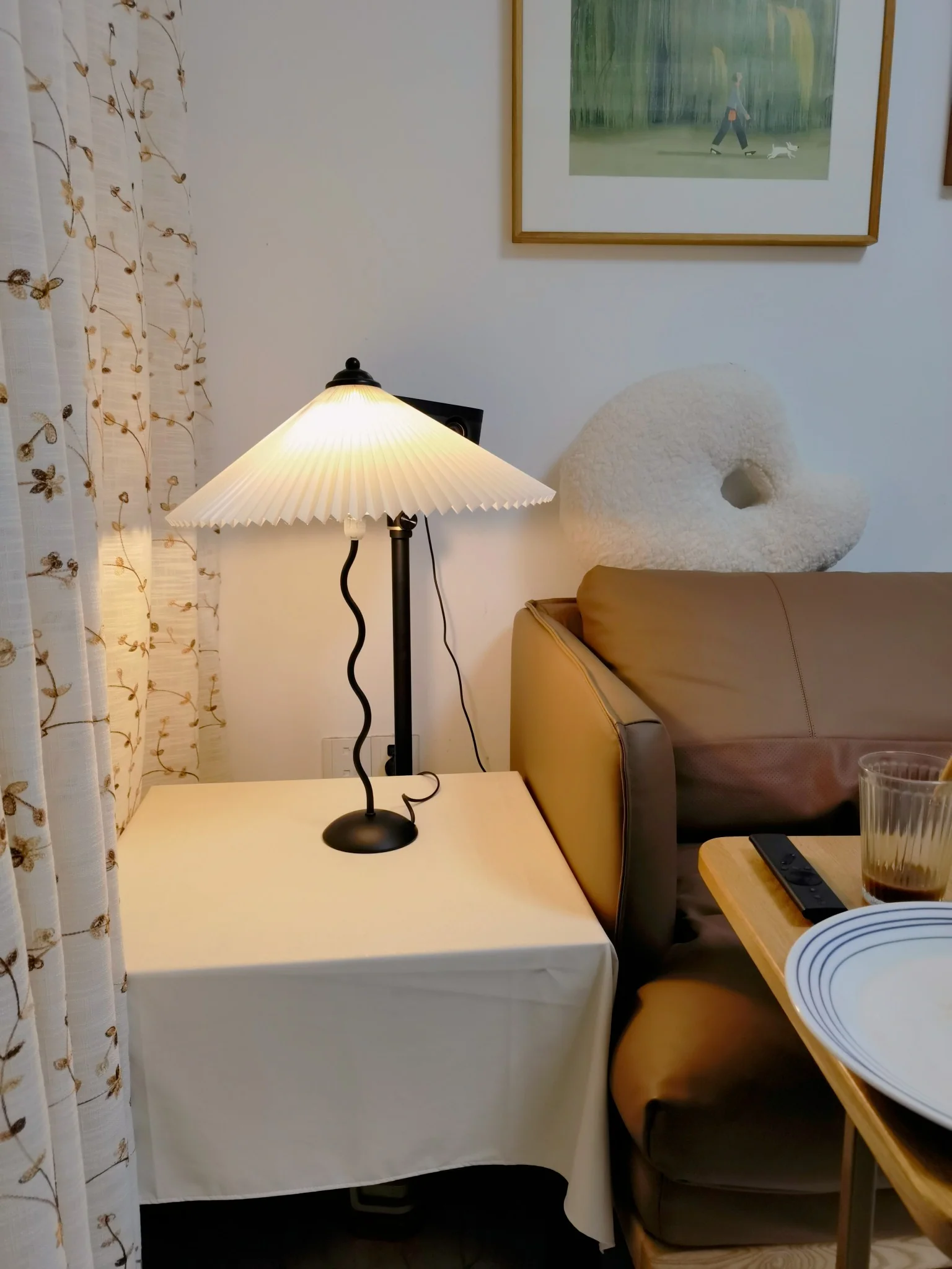 Squiggle Table Lamp - Image 81
