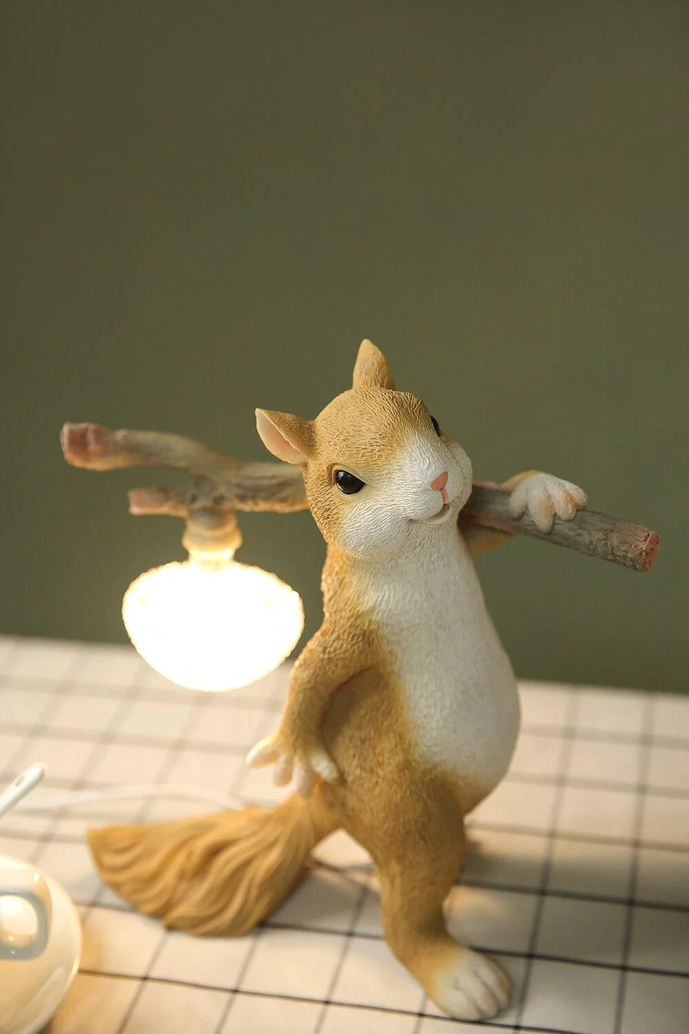 Squirrel Table Lamp - Image 34