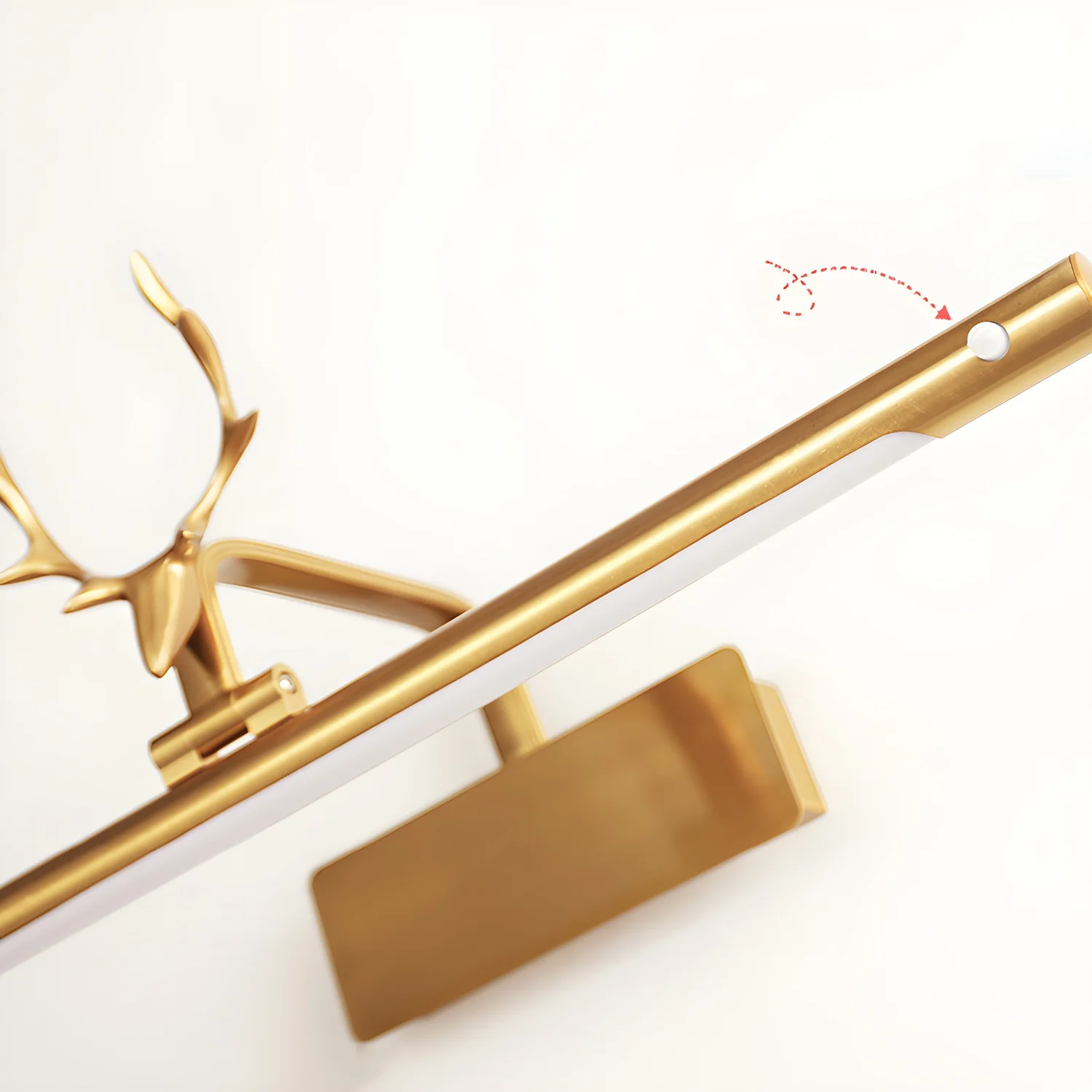 Stag Horn Plug-in Wall Light - Image 10