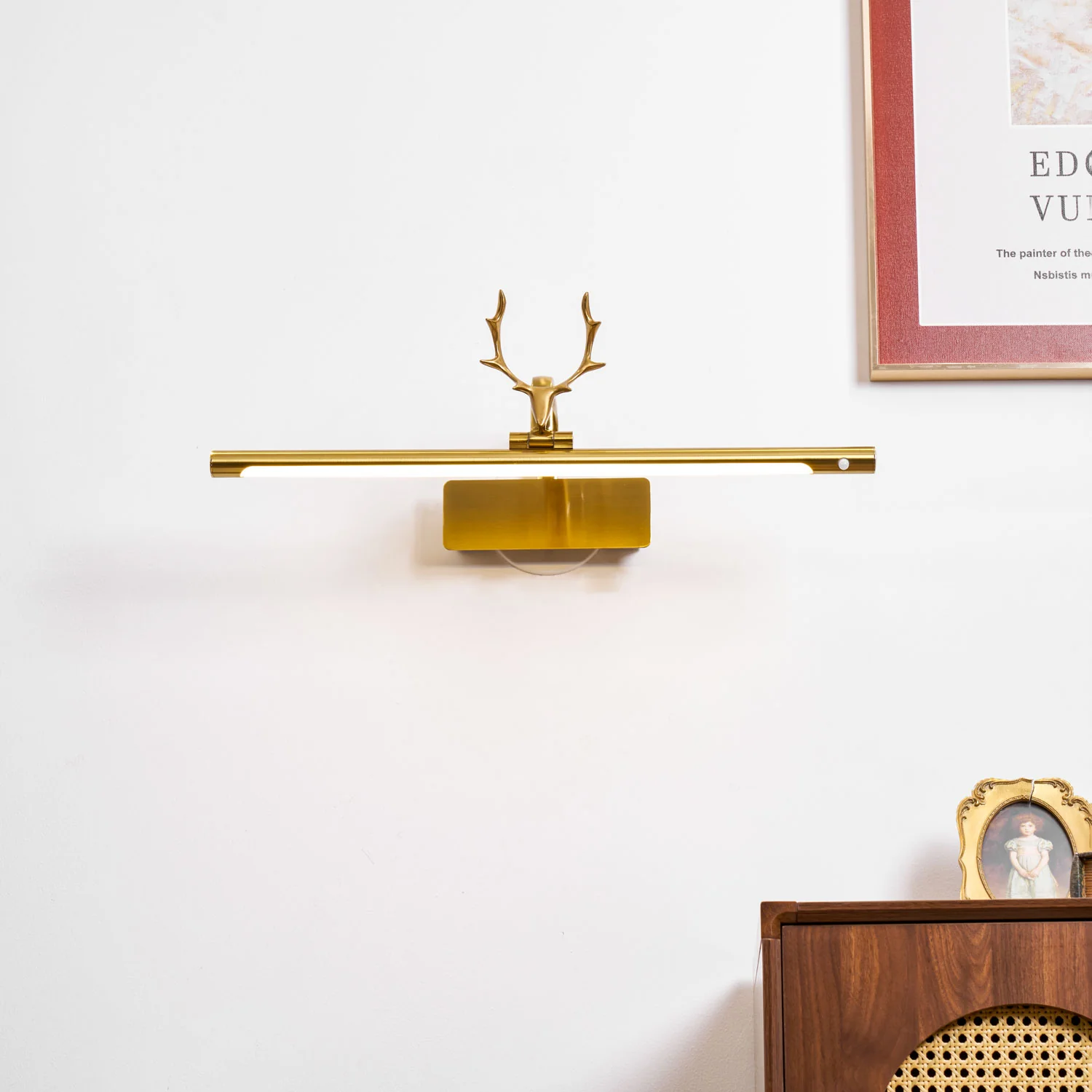 Stag Horn Wall Light - Image 32