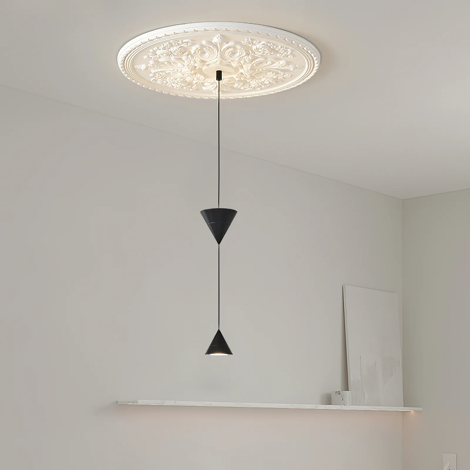 Stralunata Pendant Lamp - Image 7