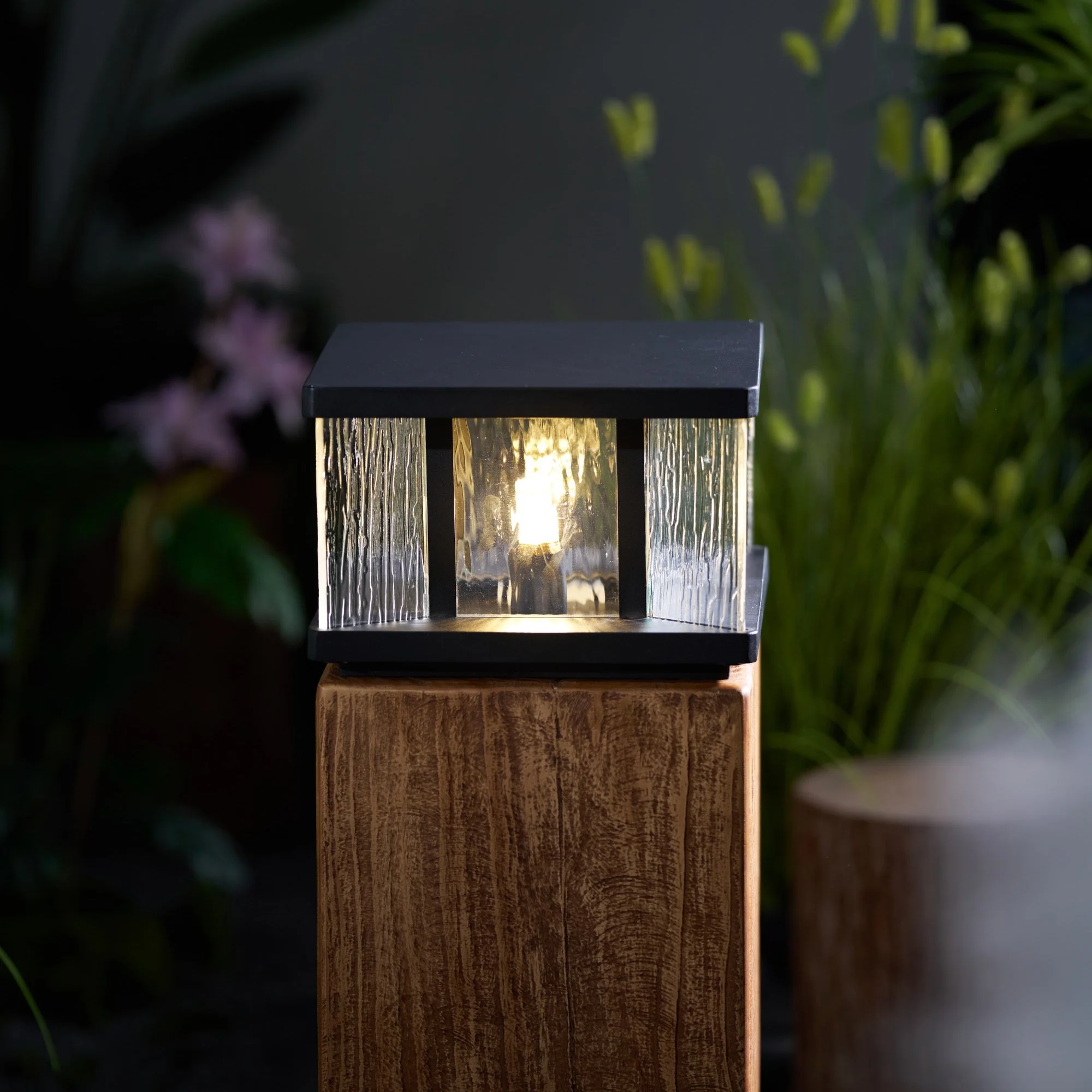 Stratos Square Outdoor Light - Image 12