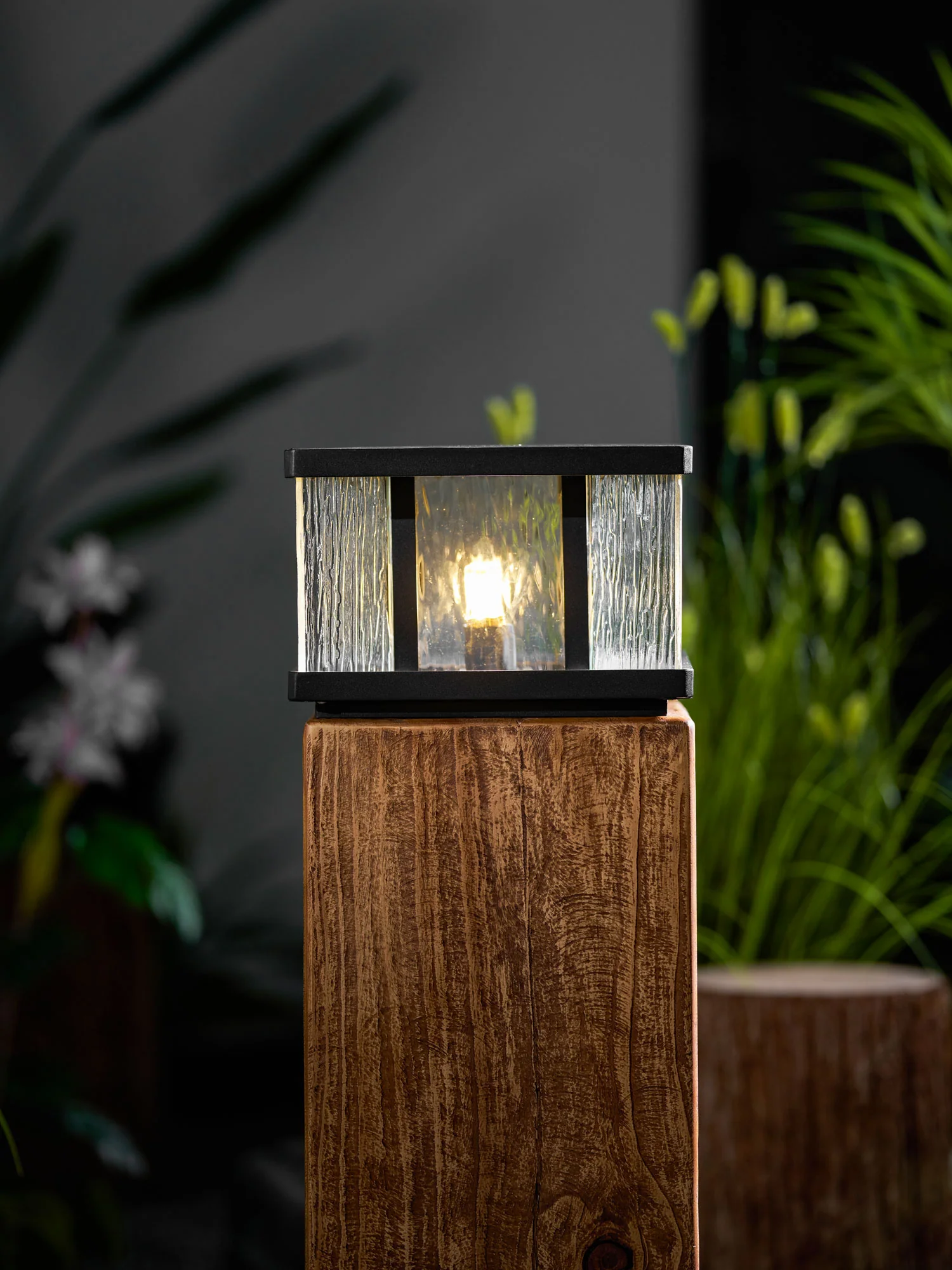 Stratos Square Outdoor Light - Image 13