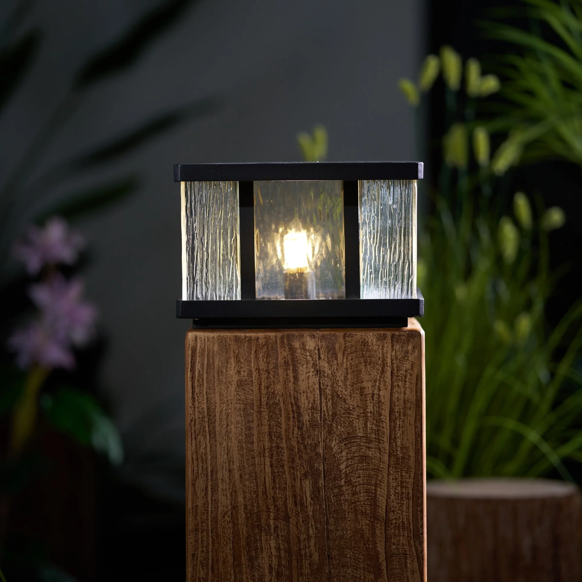 Stratos Square Outdoor Light - Image 7