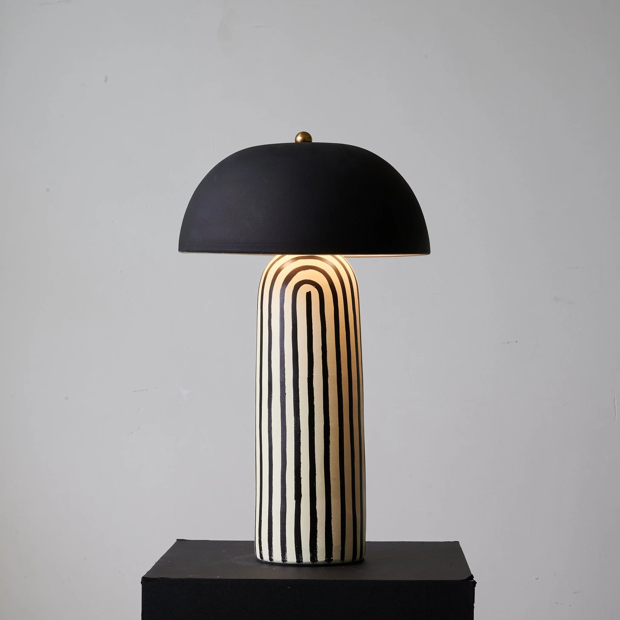 Stria Table Lamp - Image 4