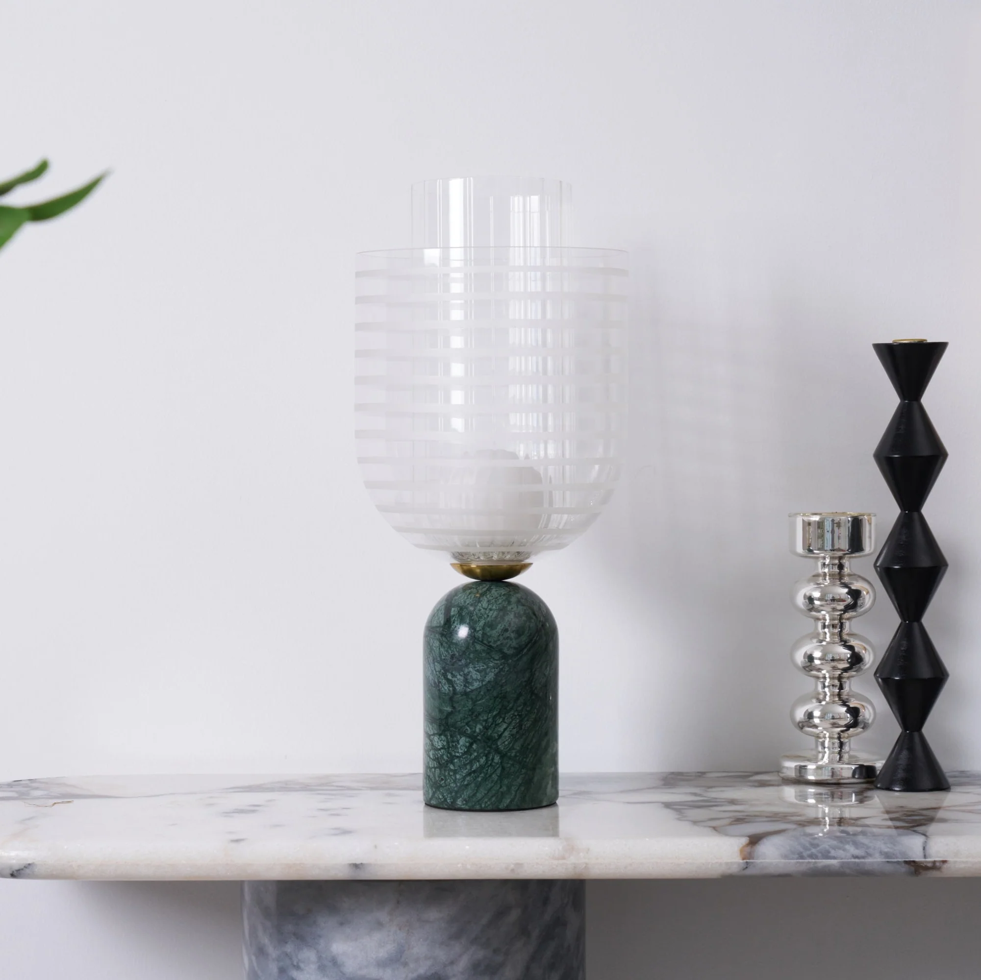 Striara Table Lamp - Image 3